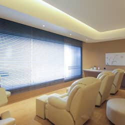 Soins corporels, soins d'aromathérapie, massages aux pierres chaudes
