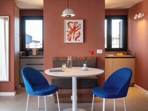 頂級開放式客房, 廚房 (& Terrace) | 高級寢具、羽絨被、房內夾萬、獨特設計