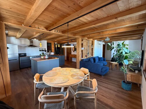 Maison centre village et piscine