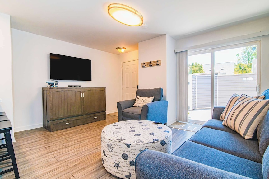 Pet And Motorcycle Friendly Ground Floor Gem - Murrells Inlet, SC