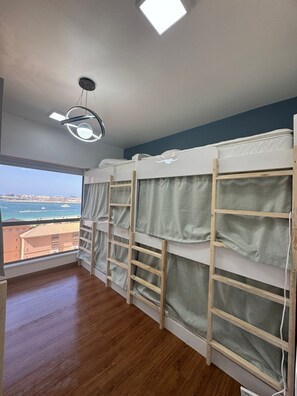 Extra beds - Sadaf 5 JBR BedSpace Dorm (Dubai)