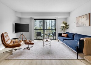 Smart TV, offices