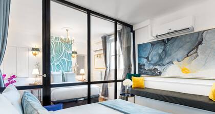Merveil Luxury Suites - Royale - Saint Honore view