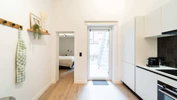 1 quarto, acesso à internet, roupa de cama