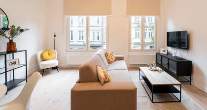 Stylish Antwerp Stay for 4 Guests