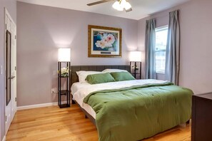 2 bedrooms, iron/ironing board, WiFi, bed sheets