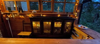 Cozy apartment with terrace, garden and BBQ area, just a 10-min from Zlatar Lake