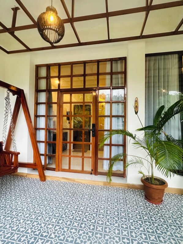 Interior - Roys Villa Havelock Earth 2 (AN)