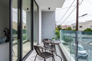 Solara 101 | Balcony - Solara - Stylish Balcony Apartments in Larnaca (Larnaca)