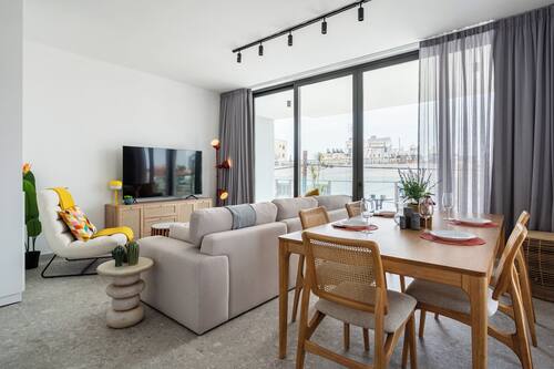 Solara 201 | Living room