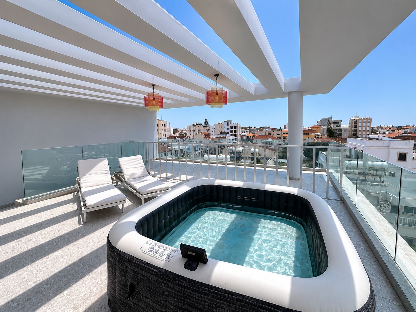 Solara 301 - Terrace & Rooftop Jacuzzi | Eigener Whirlpool