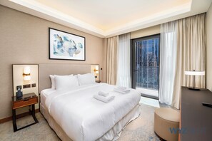 Luxury Apartment, City View | 2 bedrooms, in-room safe, blackout drapes, soundproofing