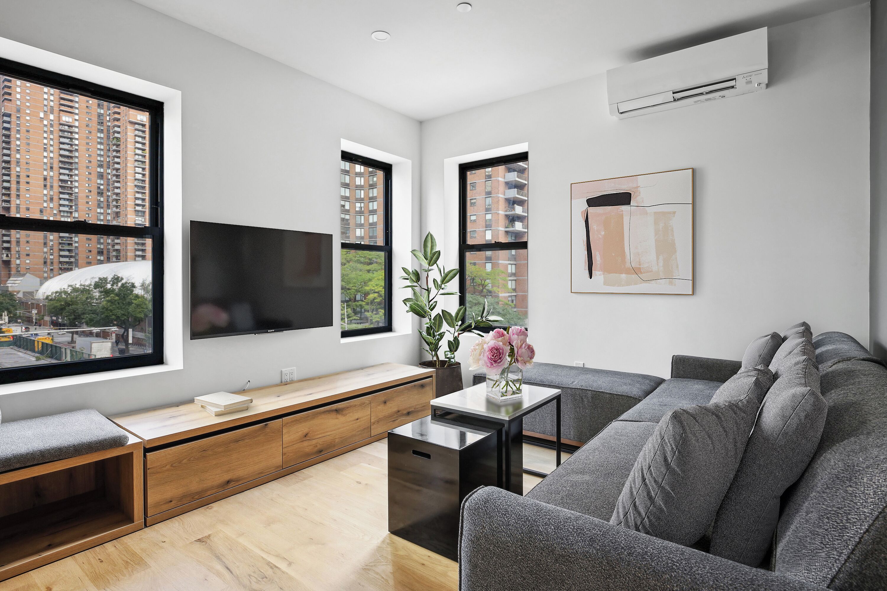 Apartment, 2 Bedrooms | Desk, laptop workspace, free WiFi