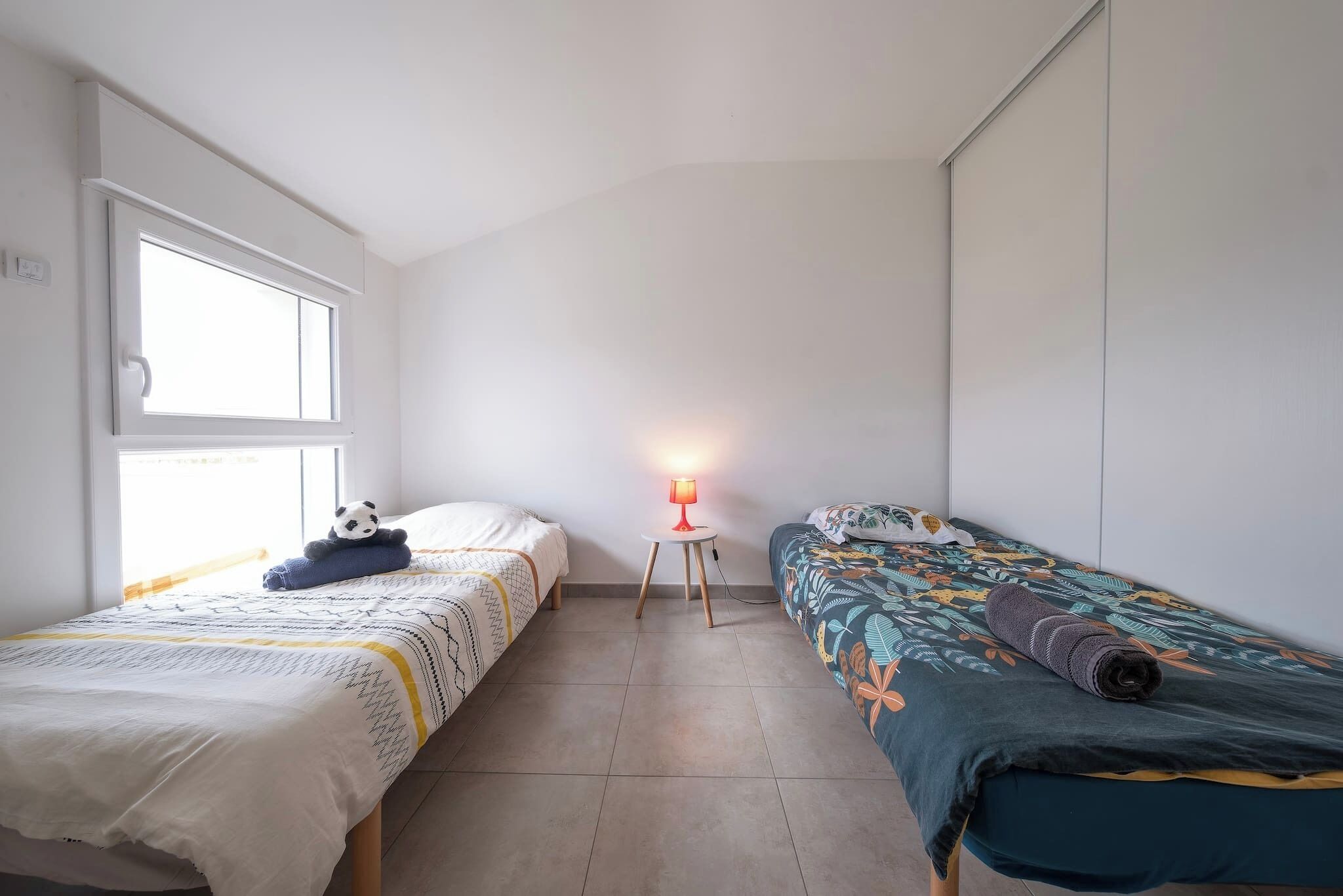 4 bedrooms, iron/ironing board, travel cot, free WiFi