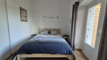 1 chambre, Wi-Fi gratuit, draps fournis