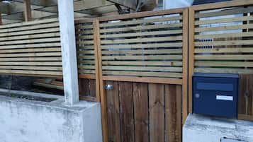 Enceinte de lâhĂ©bergement