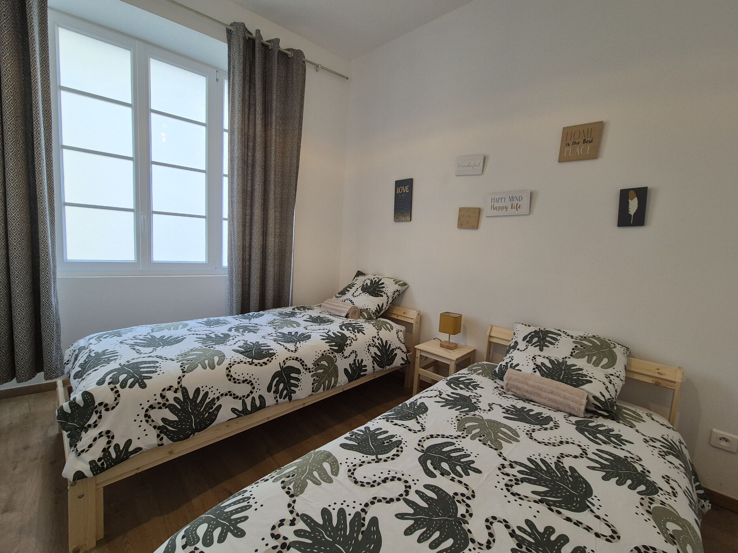 1 bedroom, free WiFi, bed sheets