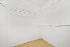 Apartment | 2 bedrooms, Internet