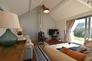 Family House, Garden View | Living area - Corkwood (Rye)