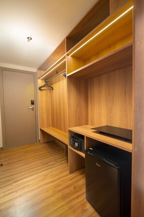 Double Queen | In-room safe, free WiFi, bed sheets - Sais Beach Living Hotel (Maceió)