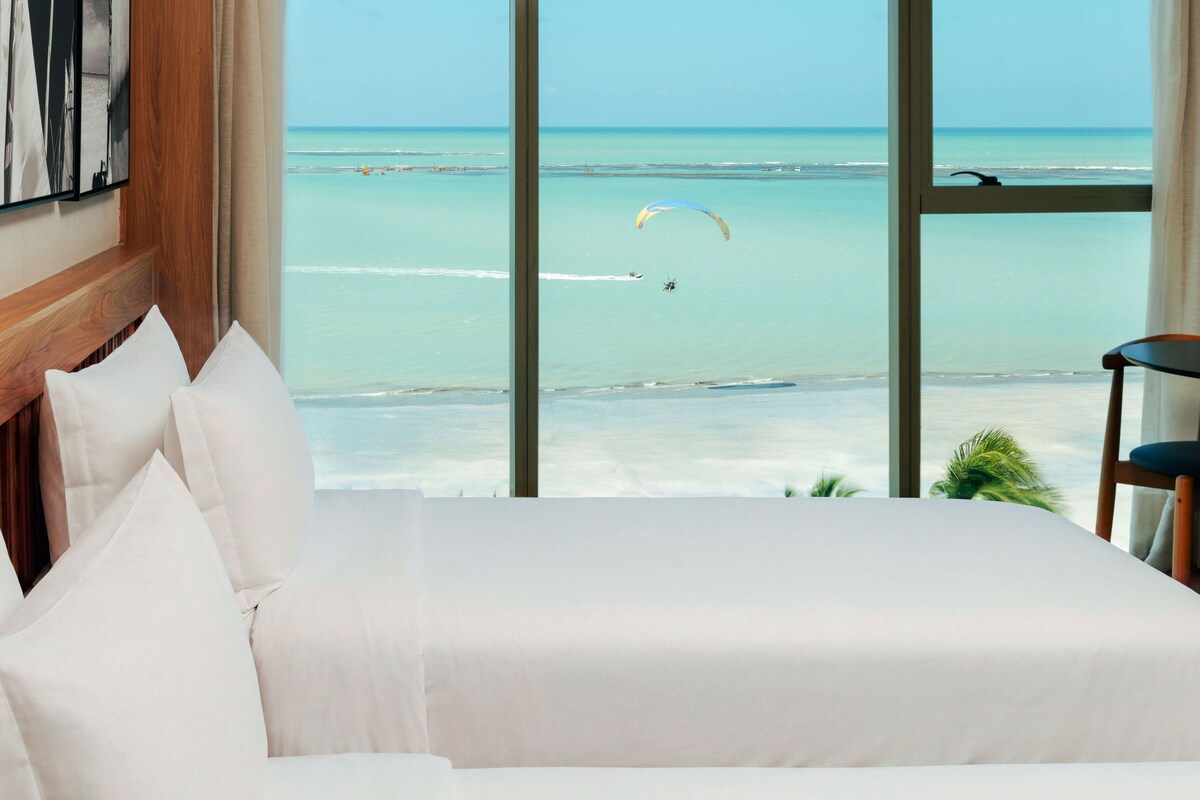 Frente Mar Triplo | In-room safe, WiFi (free), bed sheets