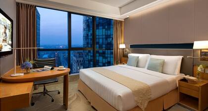 Executive 3-Bedroom Suite Near Dongzhimen Station Beijing