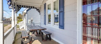 Charming North End OC Beach House 4BR/3BA