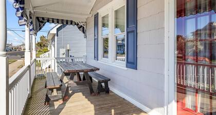 Charming North End OC Beach House 4BR/3BA