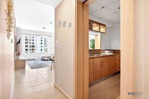 Lägenhet Standard - utsikt mot stranden | Eget kök | Stort kylskåp, mikrovågsugn, ugn och spishäll