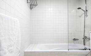 Bathroom - Ethereal 1 BR in JBR with Beach Views (Dubai)