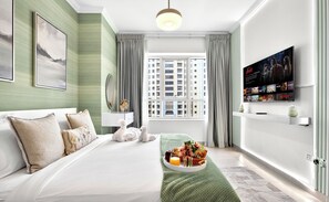 1 bedroom, Egyptian cotton sheets, premium bedding, in-room safe - Ethereal 1 BR in JBR with Beach Views (Dubai)