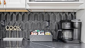 Interior - 3BR Modern 2nd Floor Condo | Easy Walk to Beach! (Ocean City)