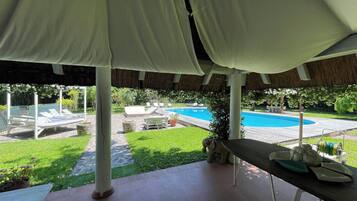 Piscina externa