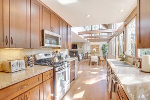 Rumah (3 Bedrooms) | Interior