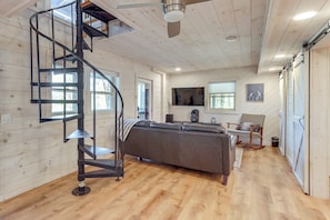 Nhà (3 Bedrooms) | Nội thất