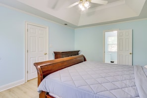Interior - 10 Mi to Augusta: Georgia Family Home w/ Yard (Augusta)