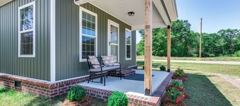 Gaming Loft: Atv-friendly Home in Slocomb