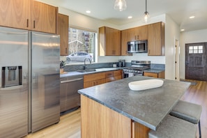 Apartment (3 Bedrooms) | Interior - Walk to Ski Lift: Granby Ranch Family Retreat! (Granby)