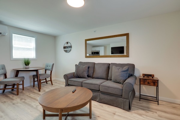 Apartment (1 Bedroom) | Interior