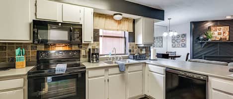 Apartemen (3 Bedrooms) | Interior