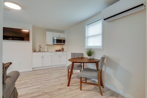 Apartment (1 Bedroom) | Interior - Pet-friendly Wareham Retreat Near Onset Beach! (Wareham)