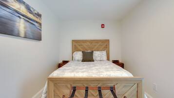 Apartment (1 Bedroom) | Interior