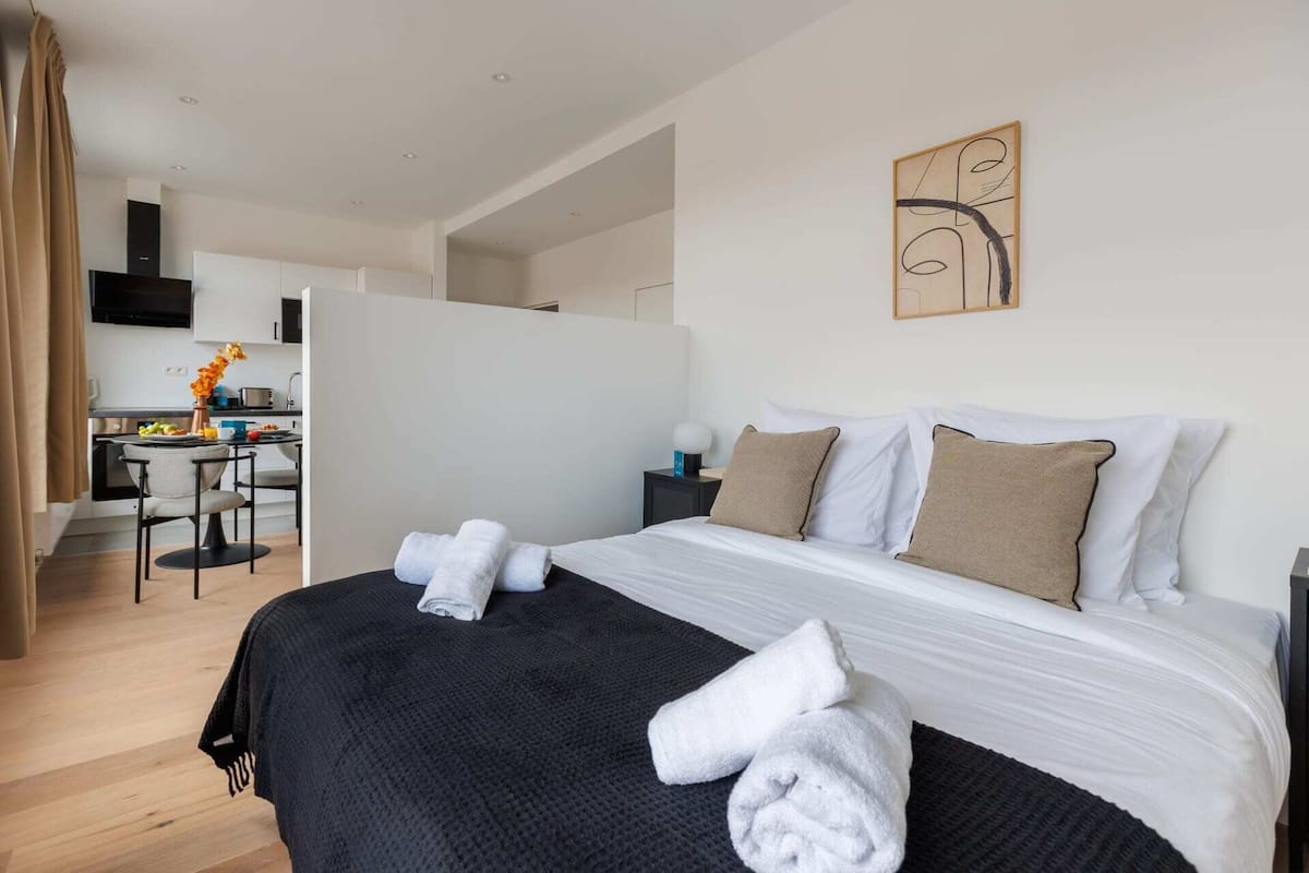 Standard Studio (0 Bedroom)