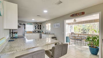 House (4 Bedrooms) | Bahagian dalam