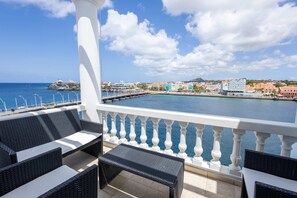 Apartment | 2 bedrooms, Internet - Chic City View Residence by the Bay (Willemstad)