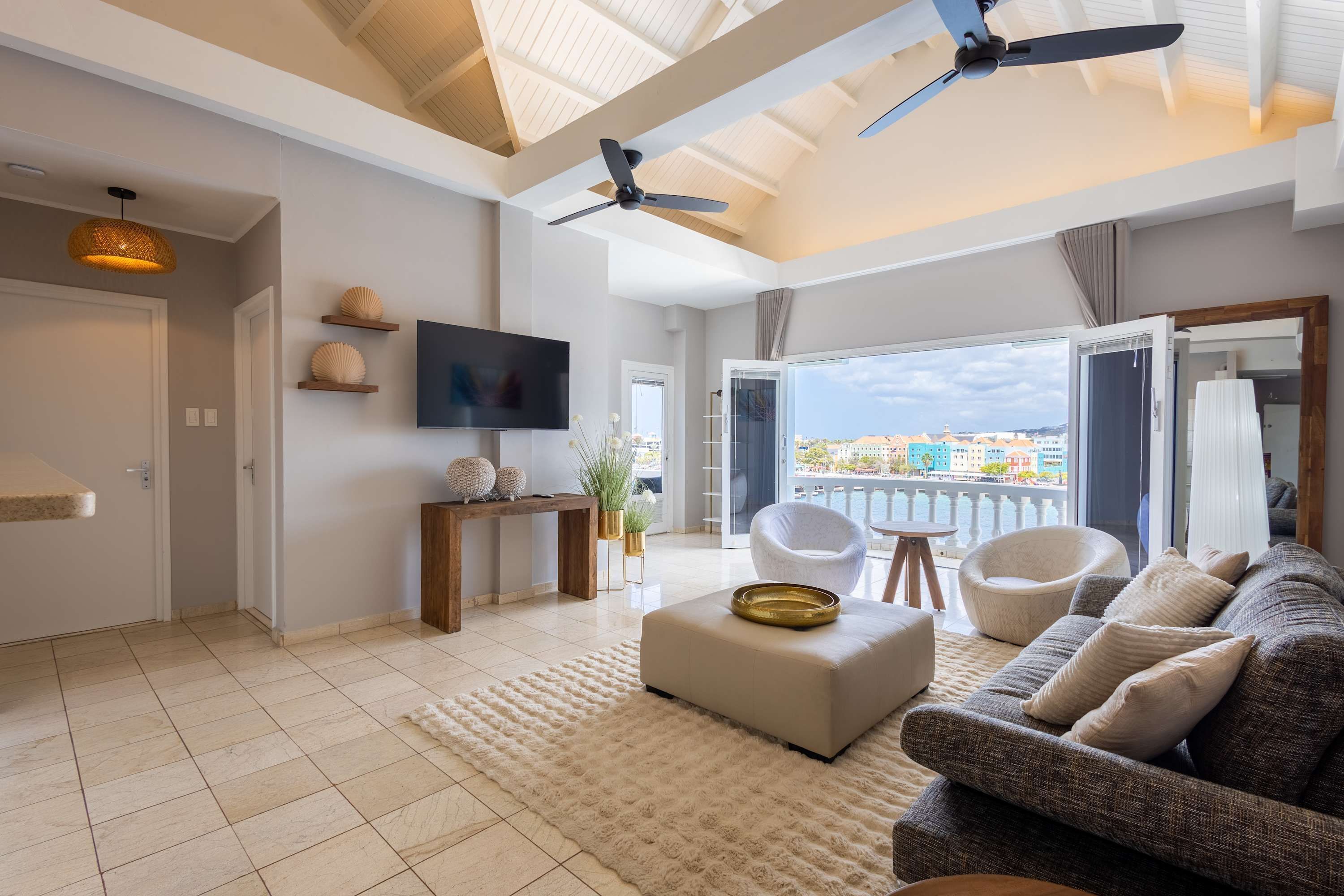 2 habitaciones y acceso a internet 