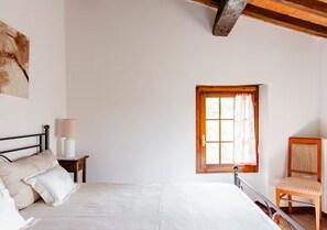 3 Schlafzimmer, Bügeleisen/Bügelbrett, Reisekinderbett, kostenloses WLAN