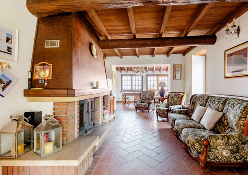 Villa with Private Pool and Breathtaking View – Ideal for Families & Friends