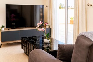 TV, offices - 2BR Apartment with Pools - Maketta by Premier (Paralimni)