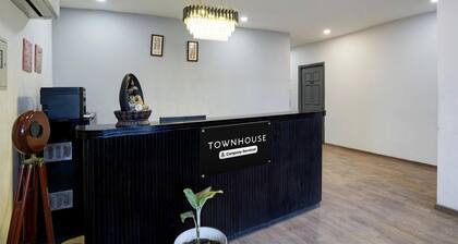 Mordern Stays Near Ekana Stadium Lucknow